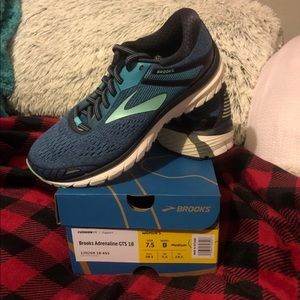Brooks Adrenaline 18
